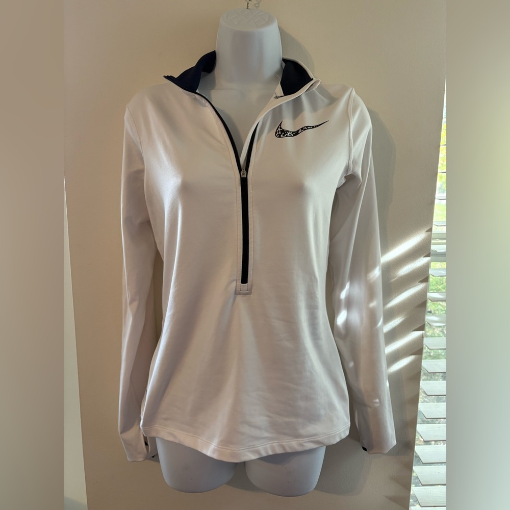 Nike Women's White and Black Quarter-Zip Sweatshirt
